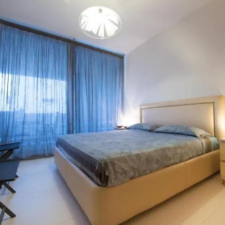 Apartment Modern In 50 M² With Parking And Bicycles Gallipoli