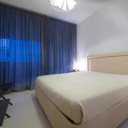 Modern In 50 M² With Parking And Bicycles * Gallipoli