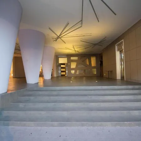 Apartment Modern In 50 M² With Parking And Bicycles *