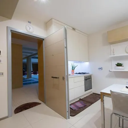 Apartment Modern In 50 M² With Parking And Bicycles