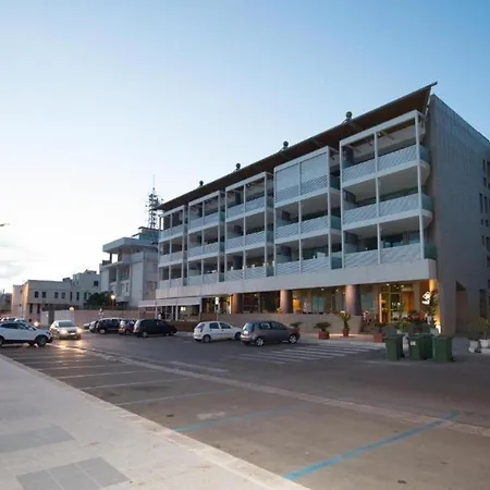 Apartment Modern In 50 M² With Parking And Bicycles Gallipoli
