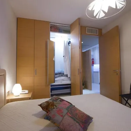 Modern In 50 M² With Parking And Bicycles Gallipoli